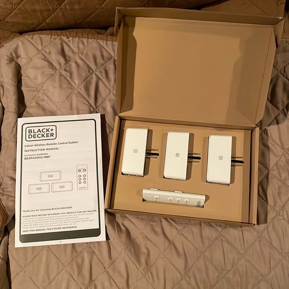 Wireless Remote Outlets (3 pack) - Picture 2 of 7